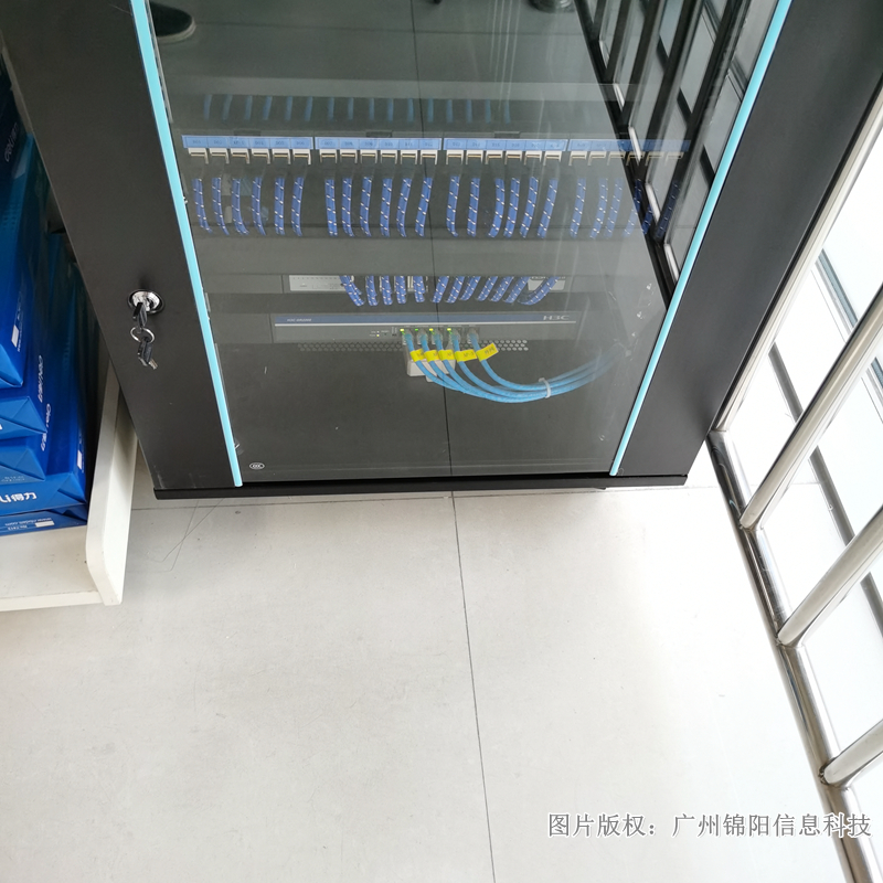 办公室网络和电话布线