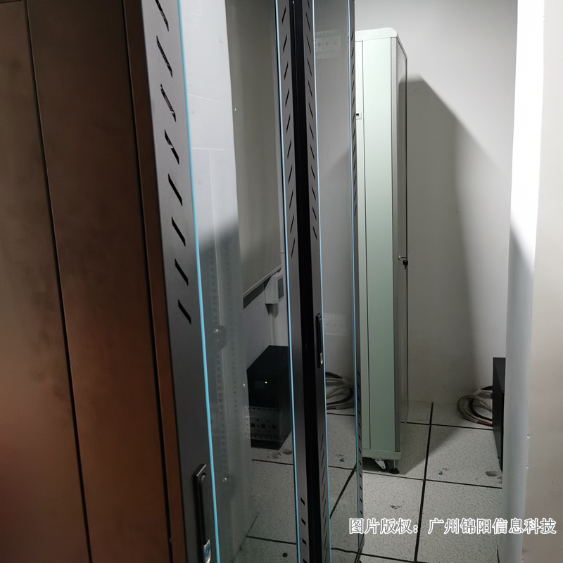 小型办公室网络布线方案_网络 布线 方案_办公板房电话布线