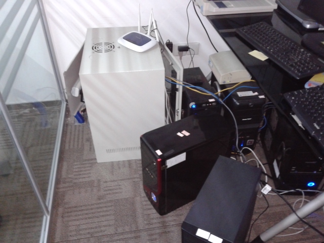 综合布线 机柜迁移 广州富力盈泰大厦