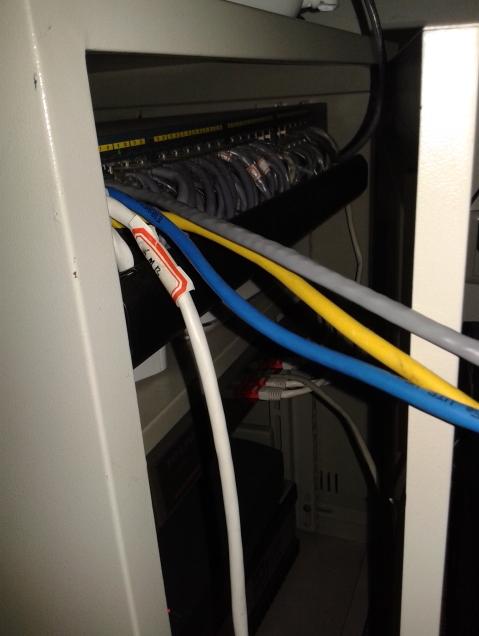 综合布线 机柜迁移 广州富力盈泰大厦